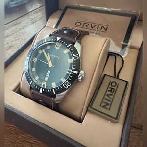 NIB Orvin Hunter Leather | Men’s Watch
